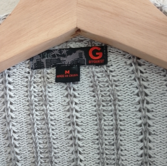 G by Guess 100% cotton size medium cardigan - Picture 2 of 4
